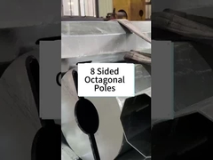8 面の八角形の鉄電柱