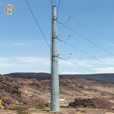 電流を通された金属の電柱NEA 105FT 110FT 30M 32M 138KV 132KV