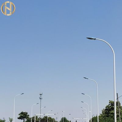 高精度の区域の照明のための八角形の街灯柱12mの高い耐久性