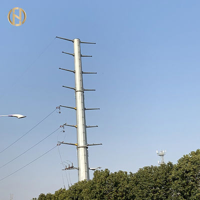 電流を通される9Mは11kv電力配分のための鋼鉄電信柱350daN 200daNに金属をかぶせる