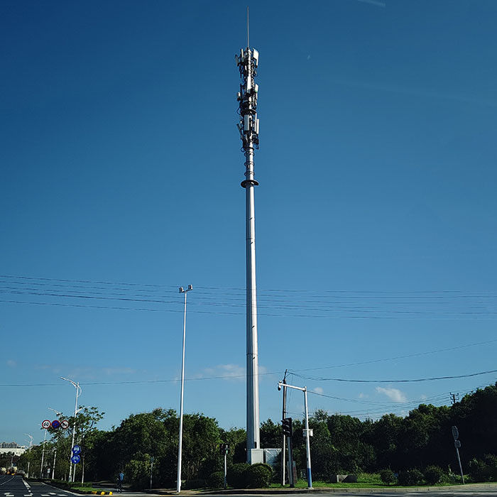 風圧計算と鉄筋構造分析を備えた特製の電信ポール