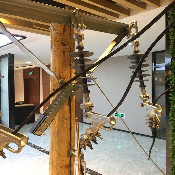 AAAC ACSRのコンダクター120mmの² 50mmの²のための12kv 35kvの棒の付属品の懸濁液及び張力付属品