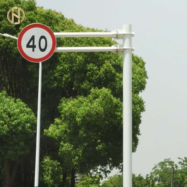 道路交通信号のポストの鋼鉄物質的な反錆によってカスタマイズされる粉のコーティング